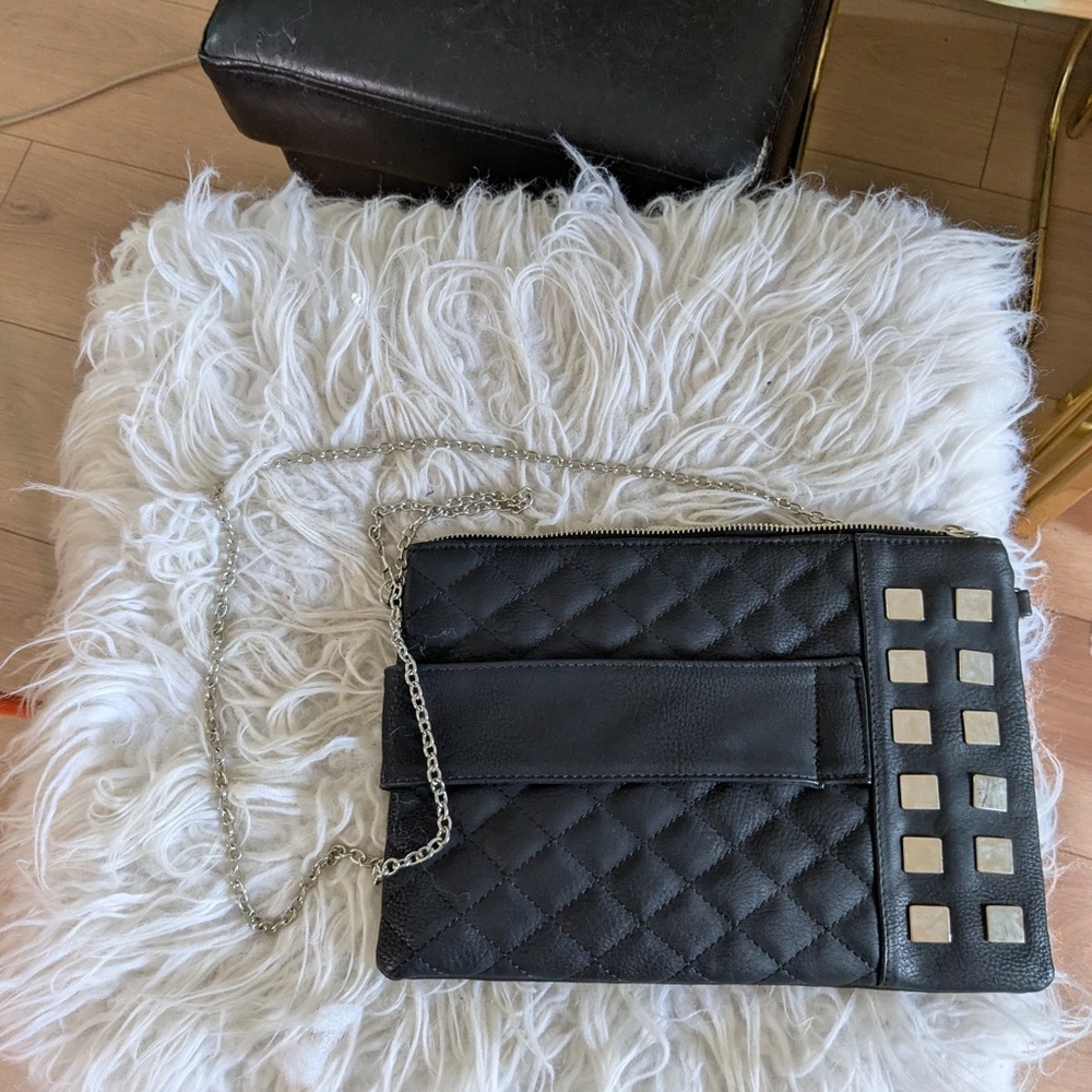 Black Quilted Chain Shoulder Bag